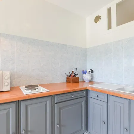 Cheverny Furnished Flat