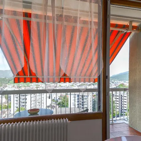 Cheverny Furnished Flat *